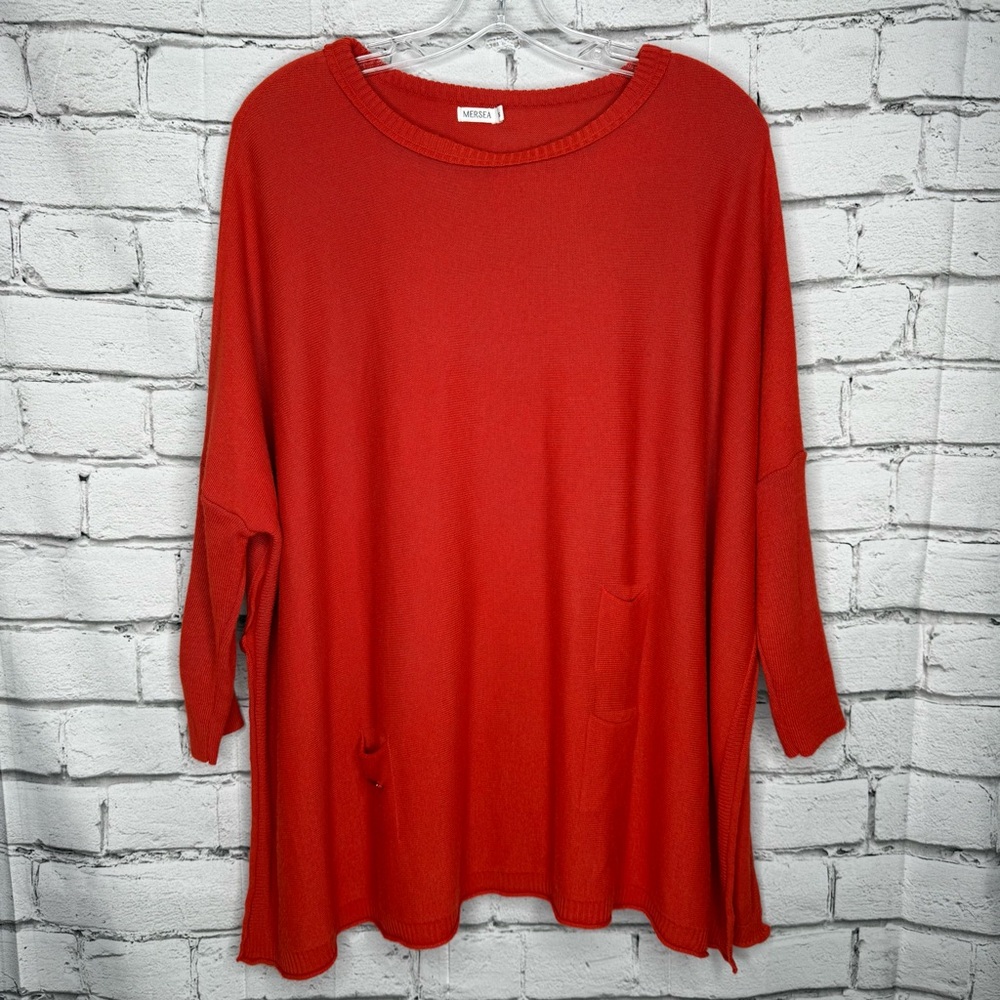 MERSEA Catalina Travelers Sweater One Size Orange Oversized Casual Beachy Travel
